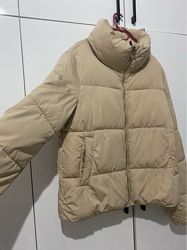 m Beden stradivarius mont
