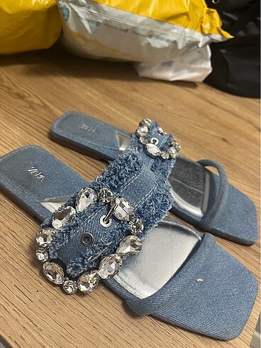 ZARA TERLİK SANDALET
