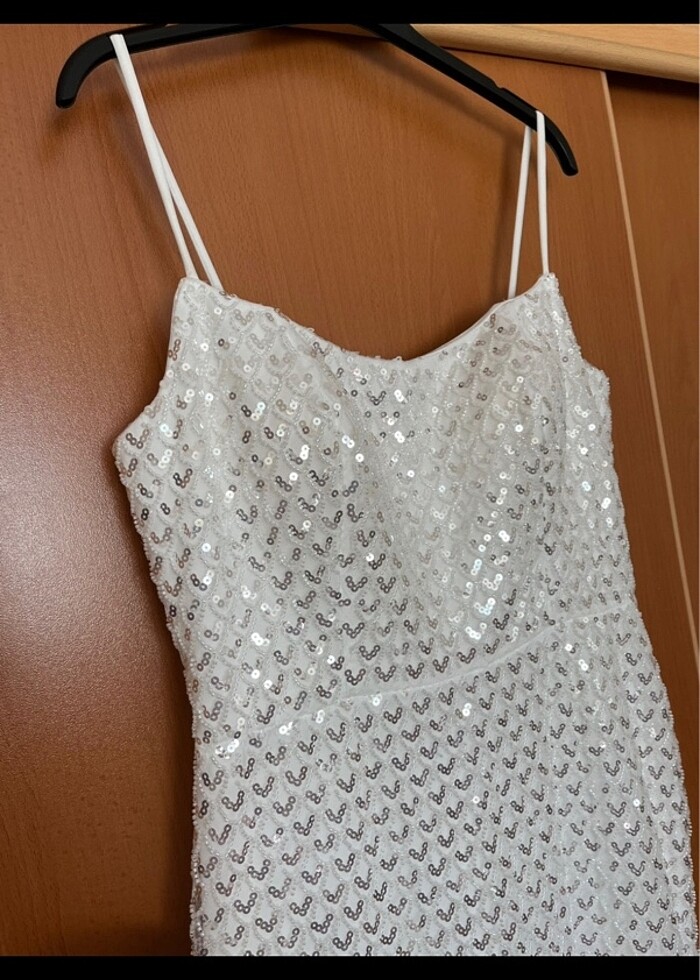 Beyaz nişan elbisesi - Görsel 4