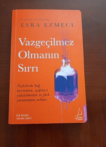 Vazgeçilmez olmanın sırrı kitabi
