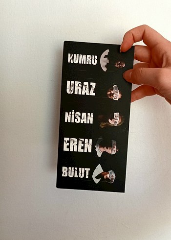 Beden Renk Beyza Alkoç - Enkaz Altındakiler Roman