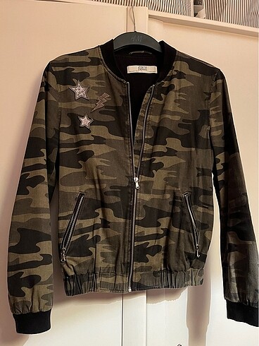m Beden Zara kamuflaj bomber