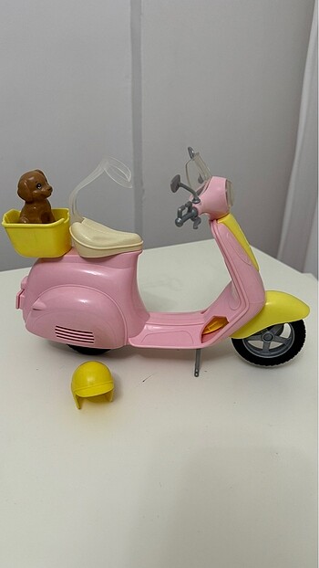 Beden Barbie?nin motorsikleti
