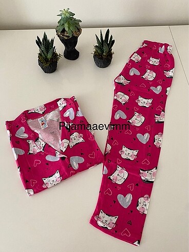12-13 Yaş Beden çeşitli Renk Pijama takımı