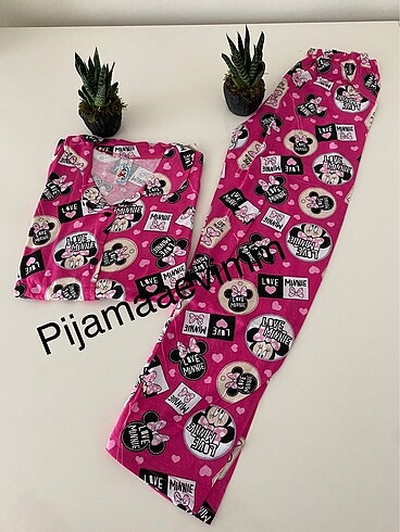 Walt Disney World Pijama takımı