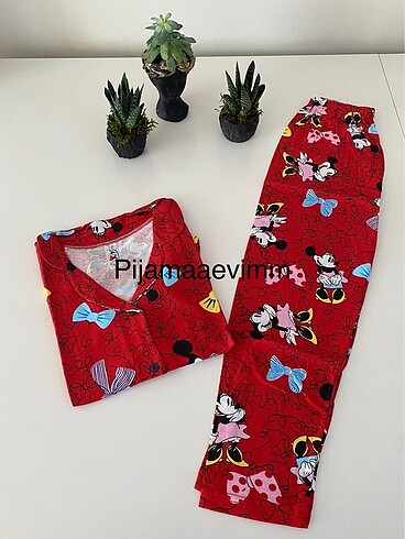 Walt Disney World Pijama takımı