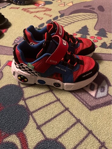 Skechers ayakkabi