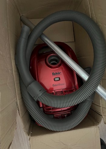 Fakir Emollon Kırmızı Elektrikli Süpürge