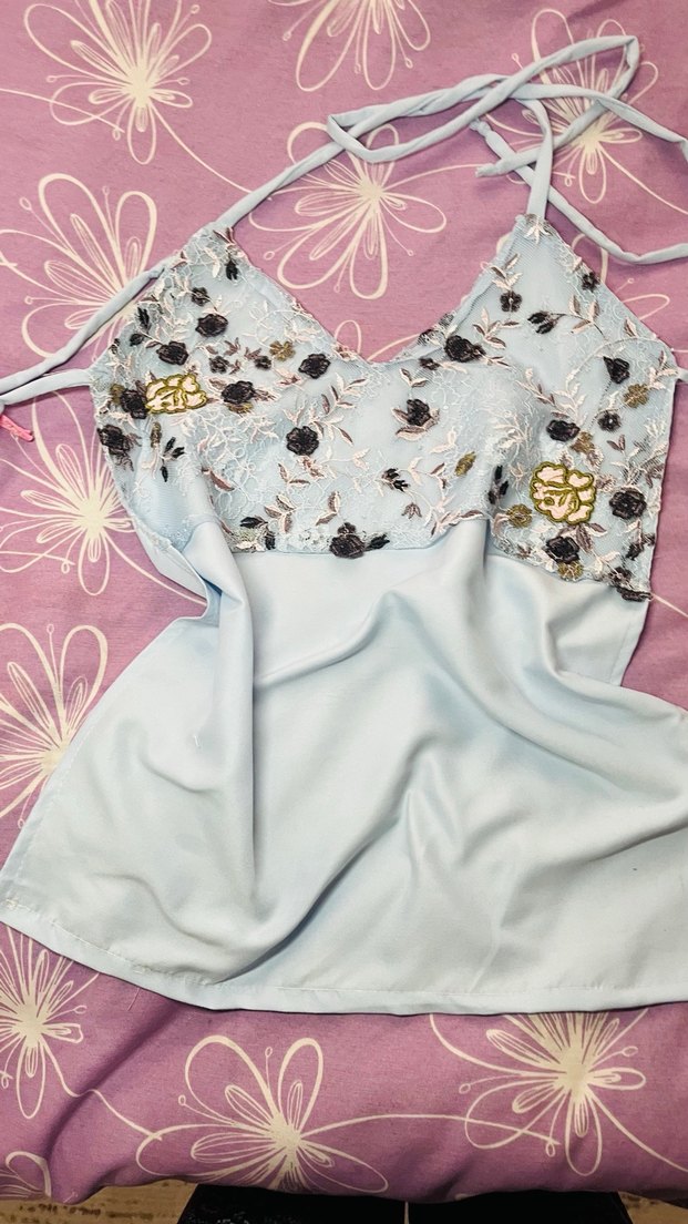 Nakışlı Sırtt dekolteli boyundan bağlamalı dantel bluz 2yk bluz - Görsel 2