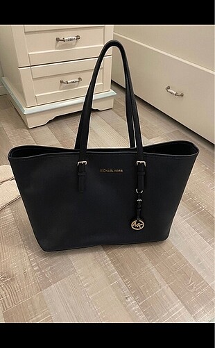 michael kors çanta