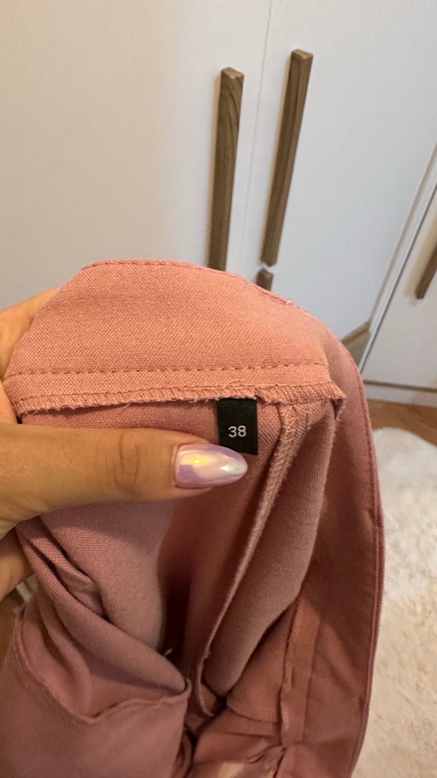 Pembe Pilili Midi Kumaş Pantolon - Görsel 4