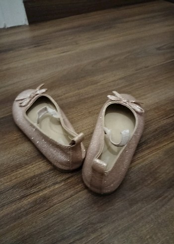 Fiyonklu Bej Kız Çocuk Babet - Görsel 4