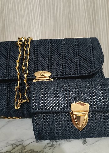 Zara Sik Siyah Orgu Zincirli Canta