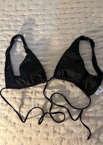 Siyah Strappy Kadın Bikini Üstü
