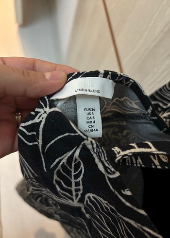 H&M Siyah Çiçek Desenli Mini Askılı Elbise hm marka