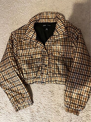 zara crop mont