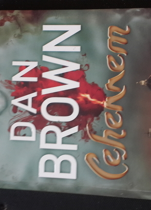 DAN BROWN