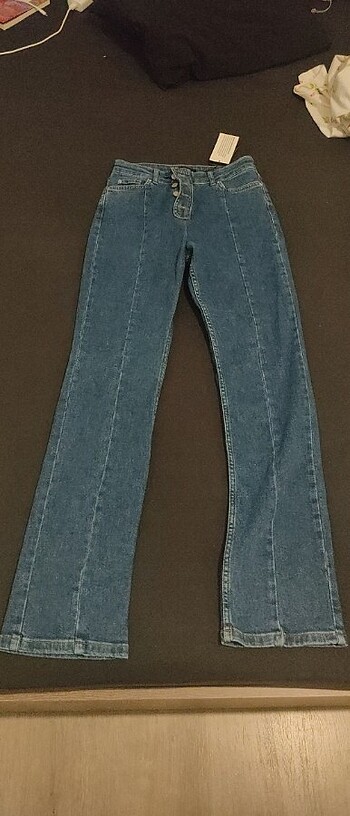 36 Beden lacivert Renk Jean pantolon