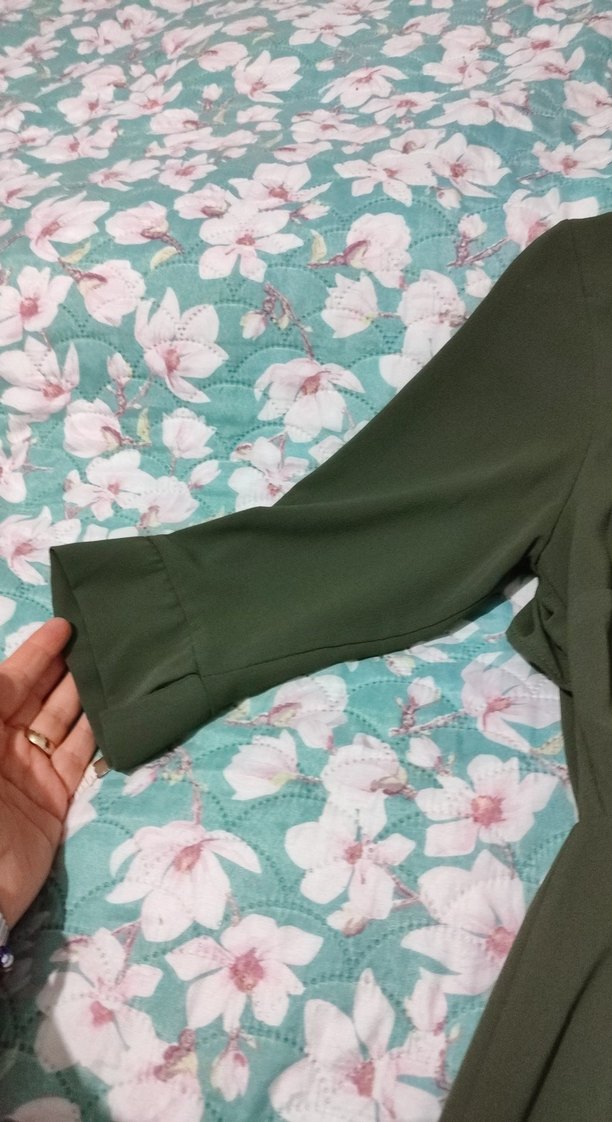 Yeşil V Yaka midi boy Salaş Elbise - Görsel 4