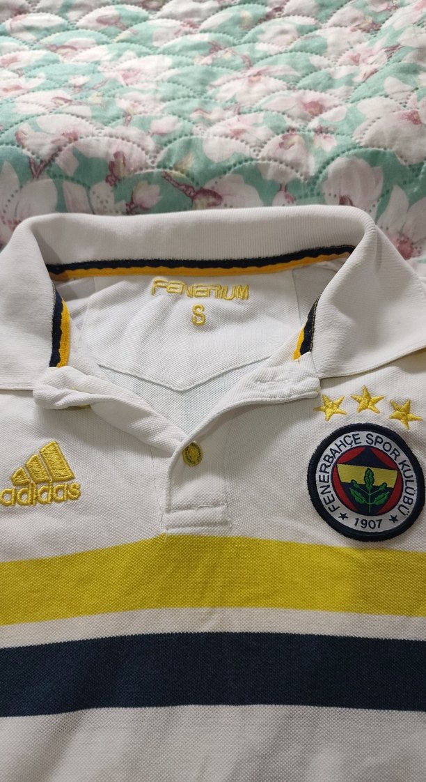 Beyaz Düğmeli Fenerbahçe Polo Yaka Tişört - Görsel 2