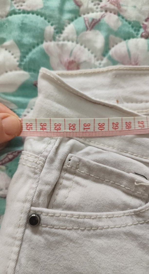 Beyaz Kemerli Bol Kesim Keten Kadın Pantolon - Görsel 5