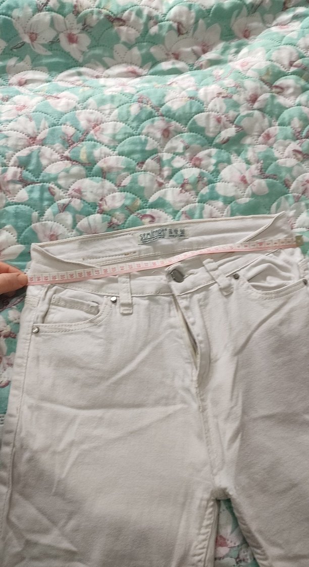 Beyaz Kemerli Bol Kesim Keten Kadın Pantolon - Görsel 4