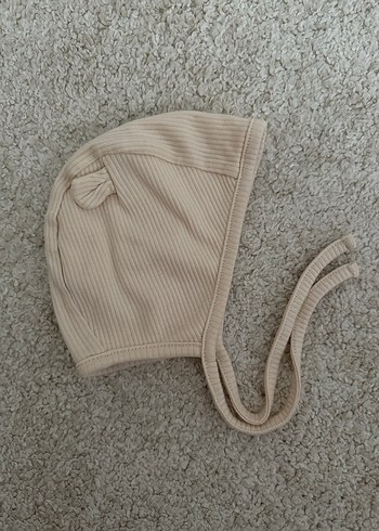 Bej Örgü Bebek Şapkası Bağcıklı - Görsel 2