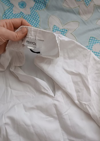 Beyaz Keten Uzun Kollu Bol Kesim Gömlek - Görsel 4