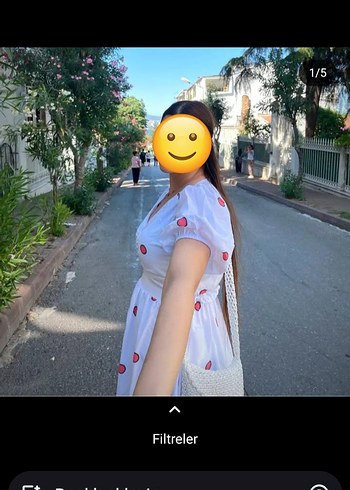 l Beden Düğmeli V Yaka Mini Beyaz Elbise