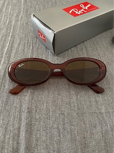 Rayban 4441d