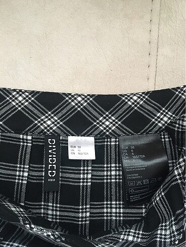 38 Beden çeşitli Renk H&M Kolej Eteği