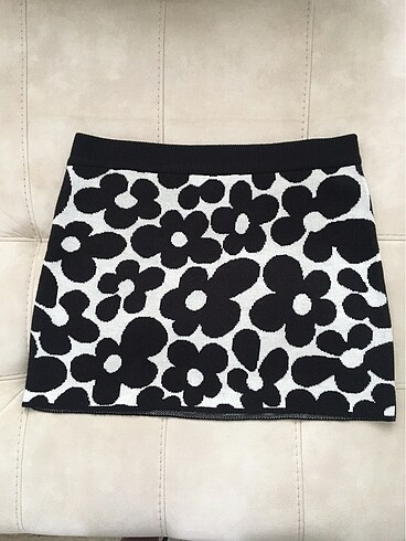 H&M Triko Etek