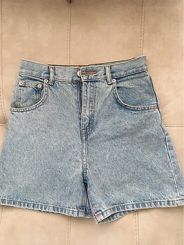 Pull and Bear Bermuda