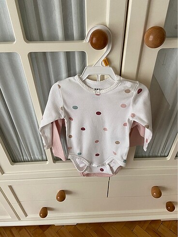 H&M bebek çıtçıtlı body