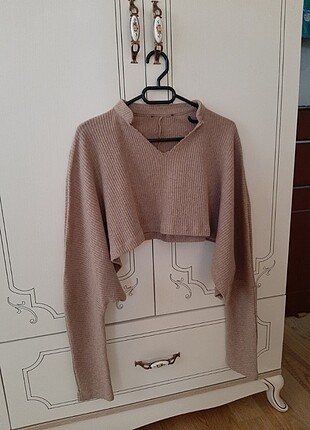 Camel crop