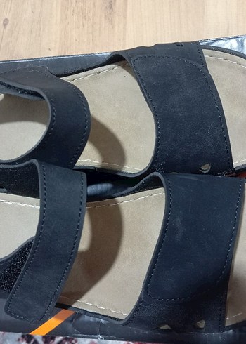 Siyah Süet Dolgu Topuklu Kadın Sandalet - Görsel 2