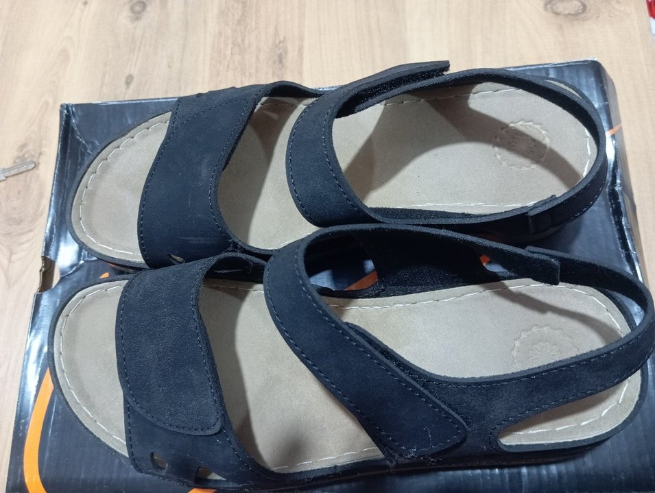 Siyah Süet Dolgu Topuklu Kadın Sandalet - Görsel 3