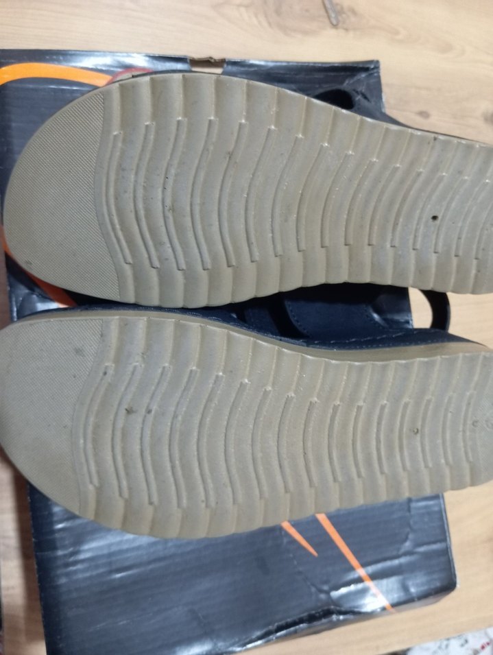 Siyah Süet Dolgu Topuklu Kadın Sandalet - Görsel 5