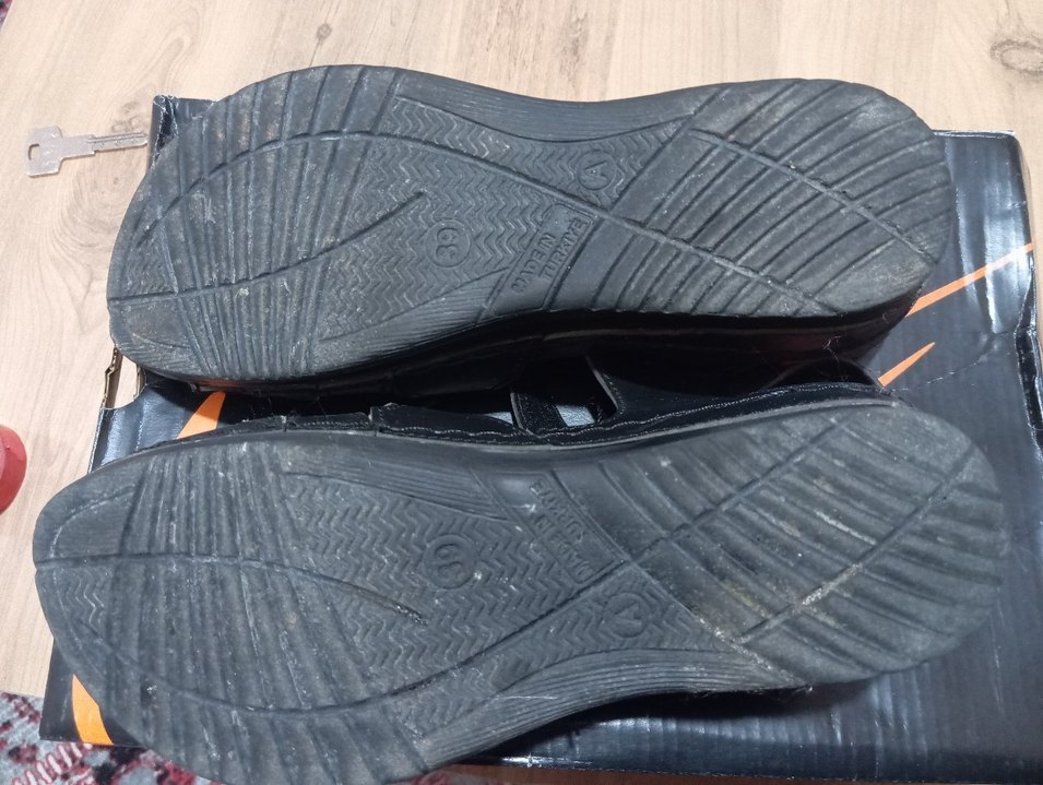 Kadın Siyah Dolgu Topuklu Sandalet - Görsel 5