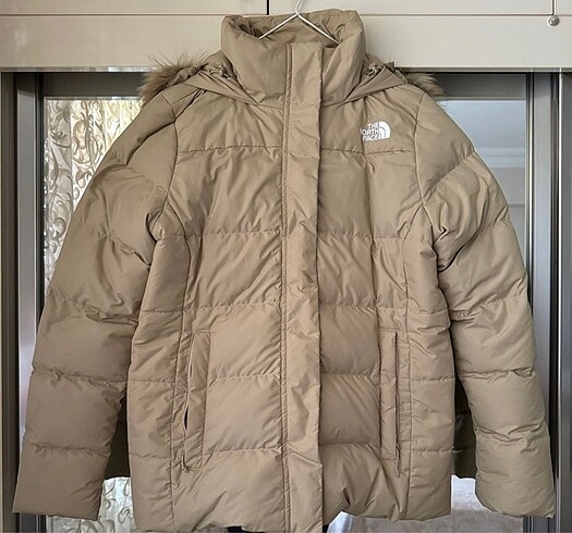 The North Face 550 Mont
