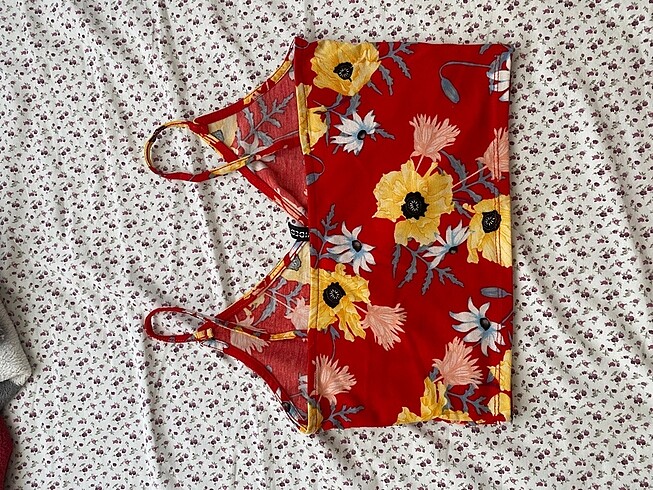 H&M Hm çiçekli crop