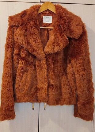 Bershka XS Kürk