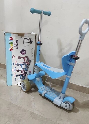 Beden İsikli oturakli scooter