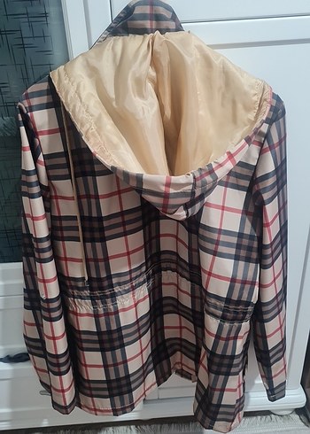 Düğmeli Midi Bej Kadın Yağmurluk - Görsel 3