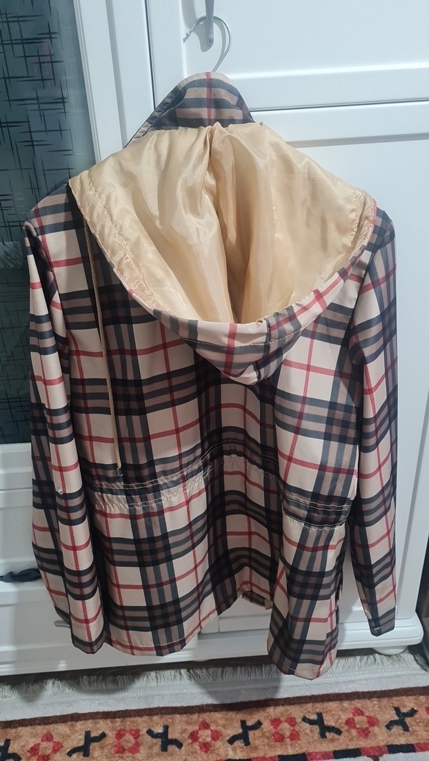 Düğmeli Midi Bej Kadın Yağmurluk - Görsel 3