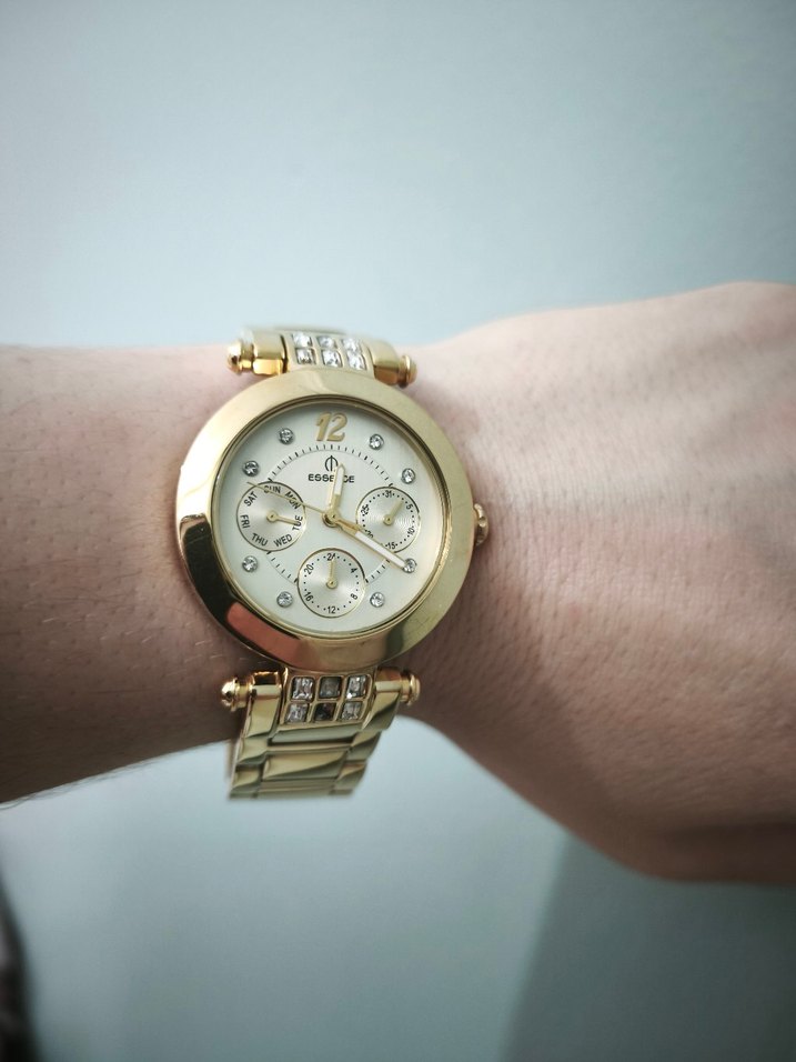 Essence ES6572FE.420 Kadın Kol Saati - Görsel 4