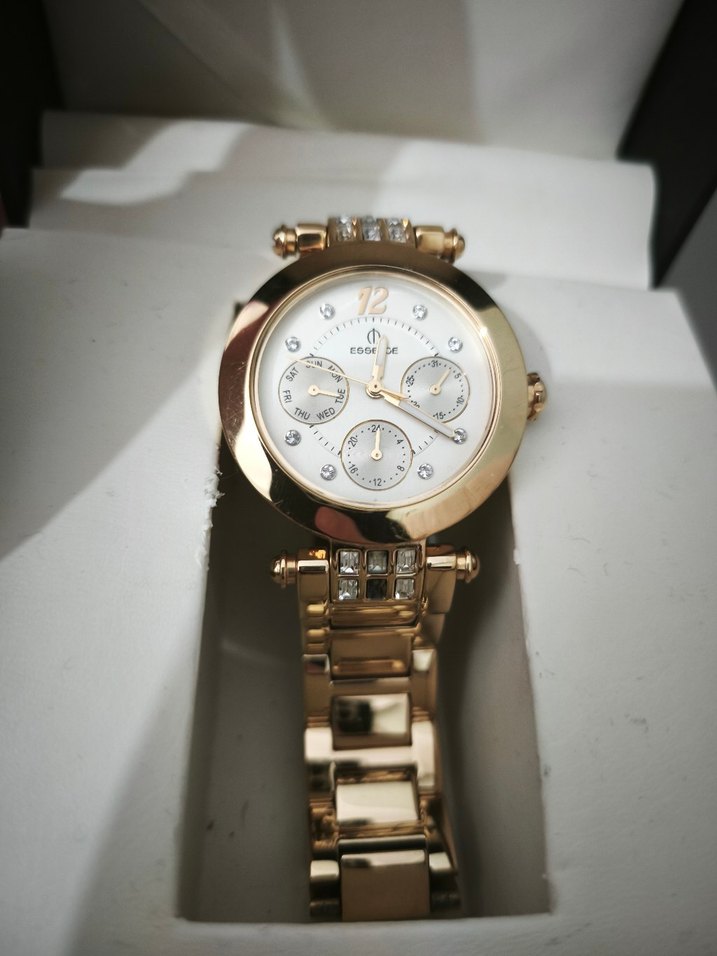 Essence ES6572FE.420 Kadın Kol Saati - Görsel 2