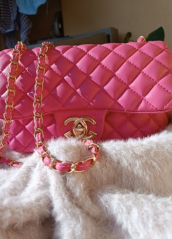 Pembe Replika Çanta  - Görsel 9