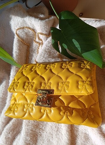 Askılı Sarı Canta - Görsel 9