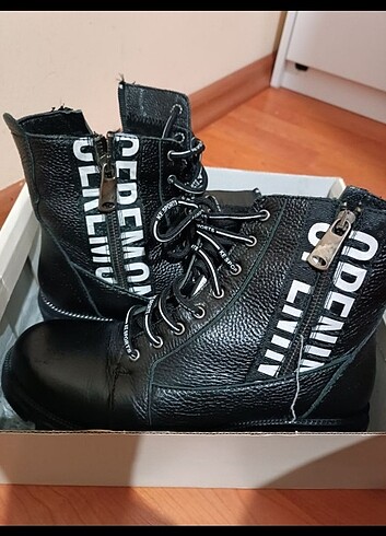 Bambi Siyah Bot - Görsel 5